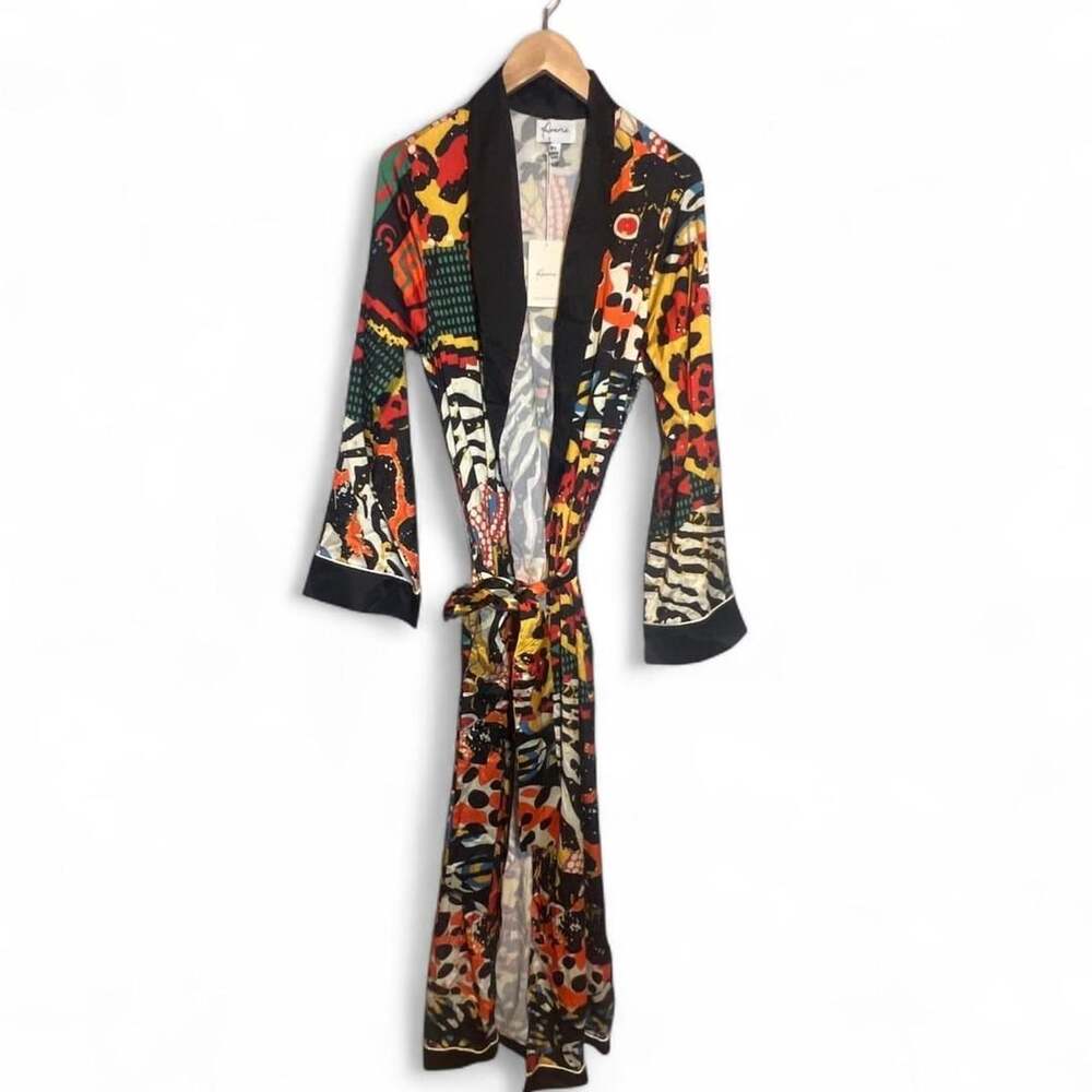 Averie Harlow Long Robe Size M-L Wild Print on Black NWT Satin Loungewear
